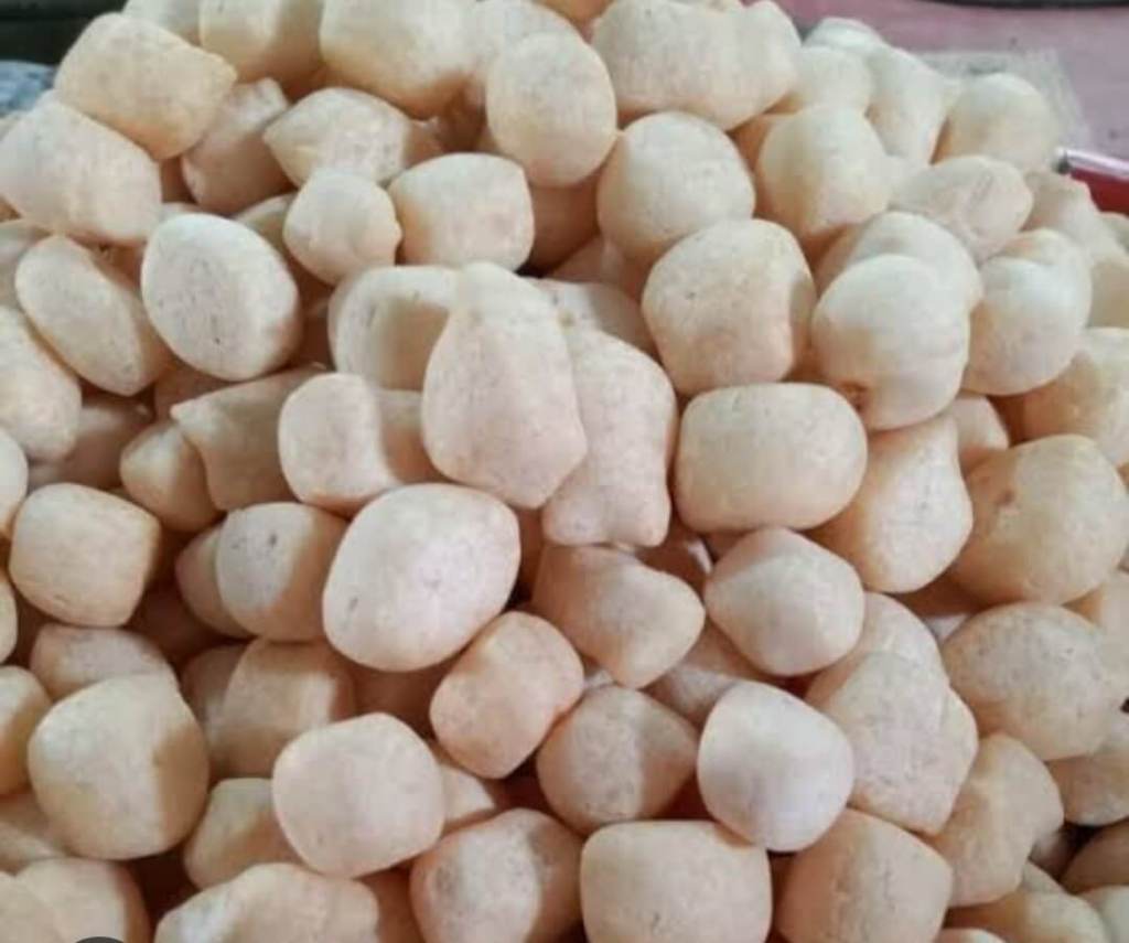 * Kerupuk Amplang Cemilan Khas Ketapang&nbsp;*