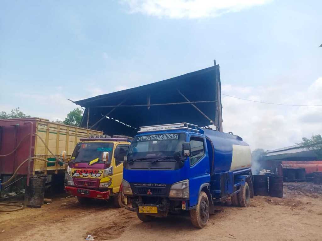 Diduga pengolahan dan penampungan limbah sawit (cpo) dijalan kebangkitan nasional tak kantongi ijin 
