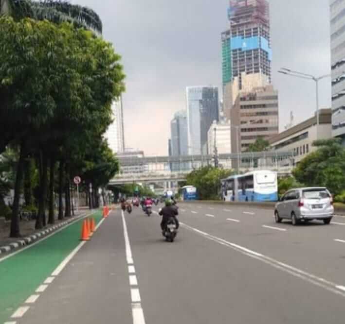 “Menilik Tren Ekonomi,Apa yang Mengisyaratkan Penurunan Daya Beli&nbsp;Masyarakat?”