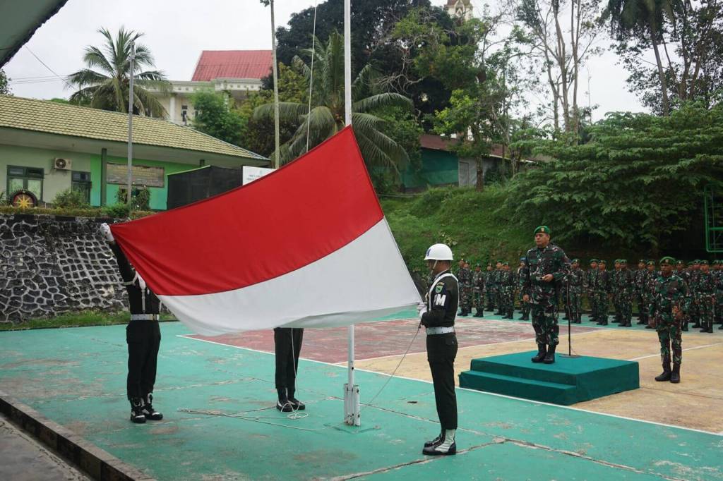 Amanat Pangdam XVIII/Kasuari: Prestasi Itu Manis, Yang Pahit Itu Jalan Untuk Menggapainya.